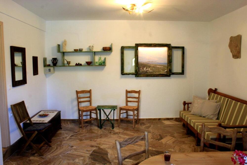 Apartment Village Mimis Drapanias